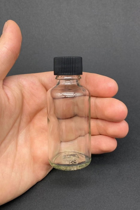 Hermia Juego de 6 Botellas de Vidrio 30 ml en Transparente y Negro